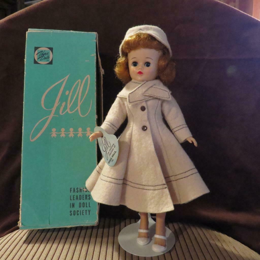 Vintage Vogue (50's) Jill Doll In Tagged Outfit With Box & Hangtag / Extras