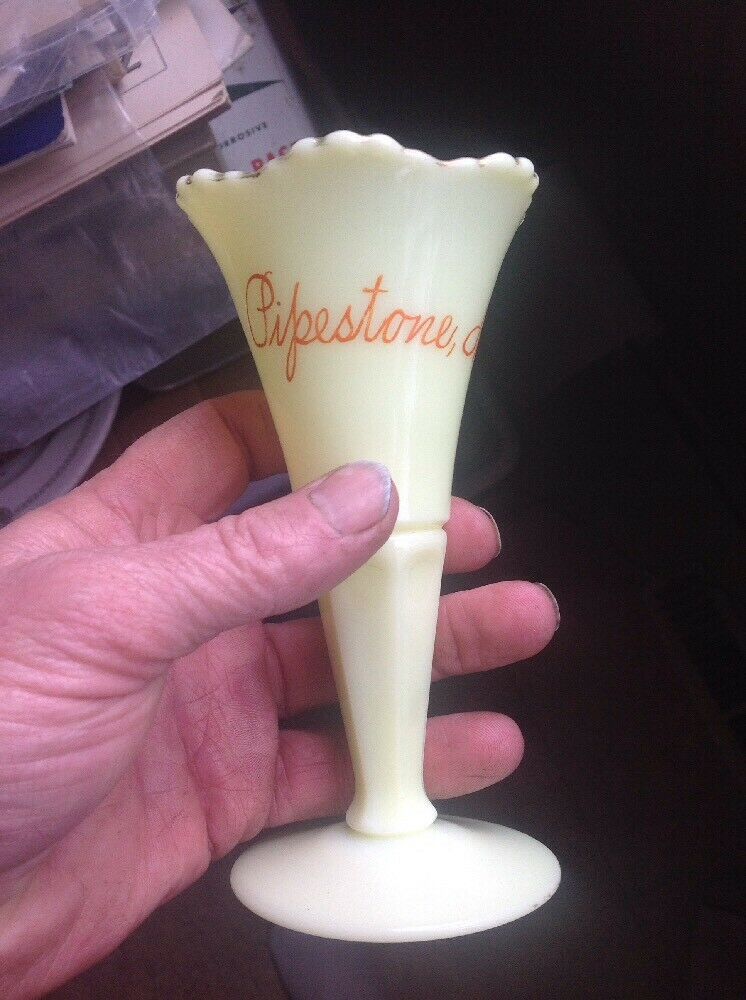 Souvenir Pipestone Minnesota 6" Vase Custard Glass 1910 Mn Minn