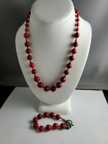 18 Inch Red Coral Necklace And Bracelet